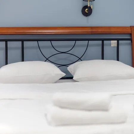 Brzozowa Old Town Square By Bookinghost * Βαρσοβία